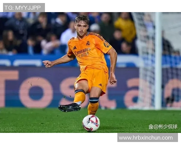 从草根到亿万富翁：转会费突破亿元的足球明星崛起之路